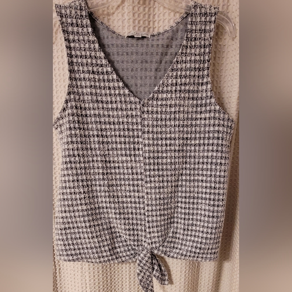 Green Envelope Los Angeles  sleeveless, tie front top, Size L